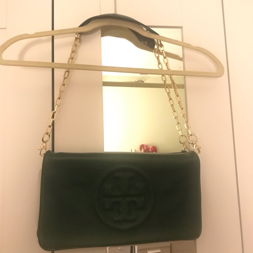 Tory Burch Reva clutch purse